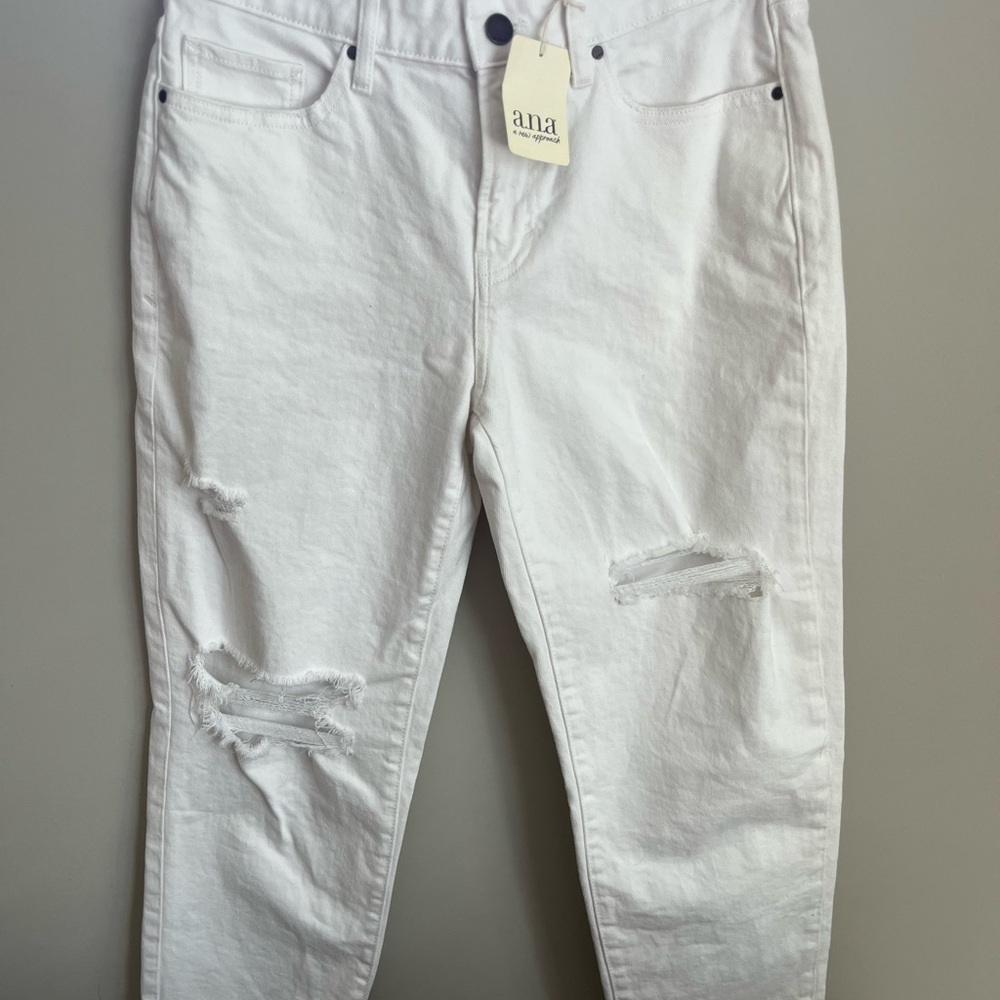 a.n.a Men's Relaxed White Distressed Jeans